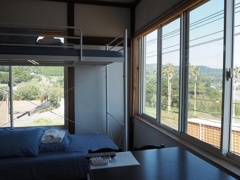 Guesthouse ＆ Beach Cafe Fuego Hyuga Екстериор снимка