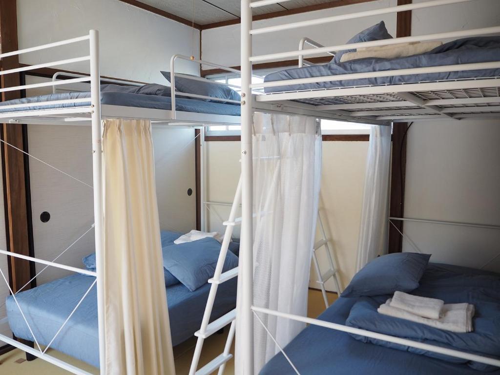 Guesthouse ＆ Beach Cafe Fuego Hyuga Екстериор снимка